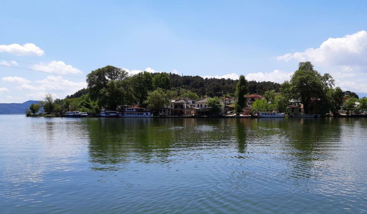 Little Island Resort Nisos Ioanninon Εξωτερικό φωτογραφία